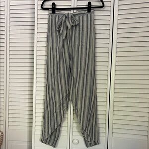 NWOT - Patagonia Blue and White Striped Garment